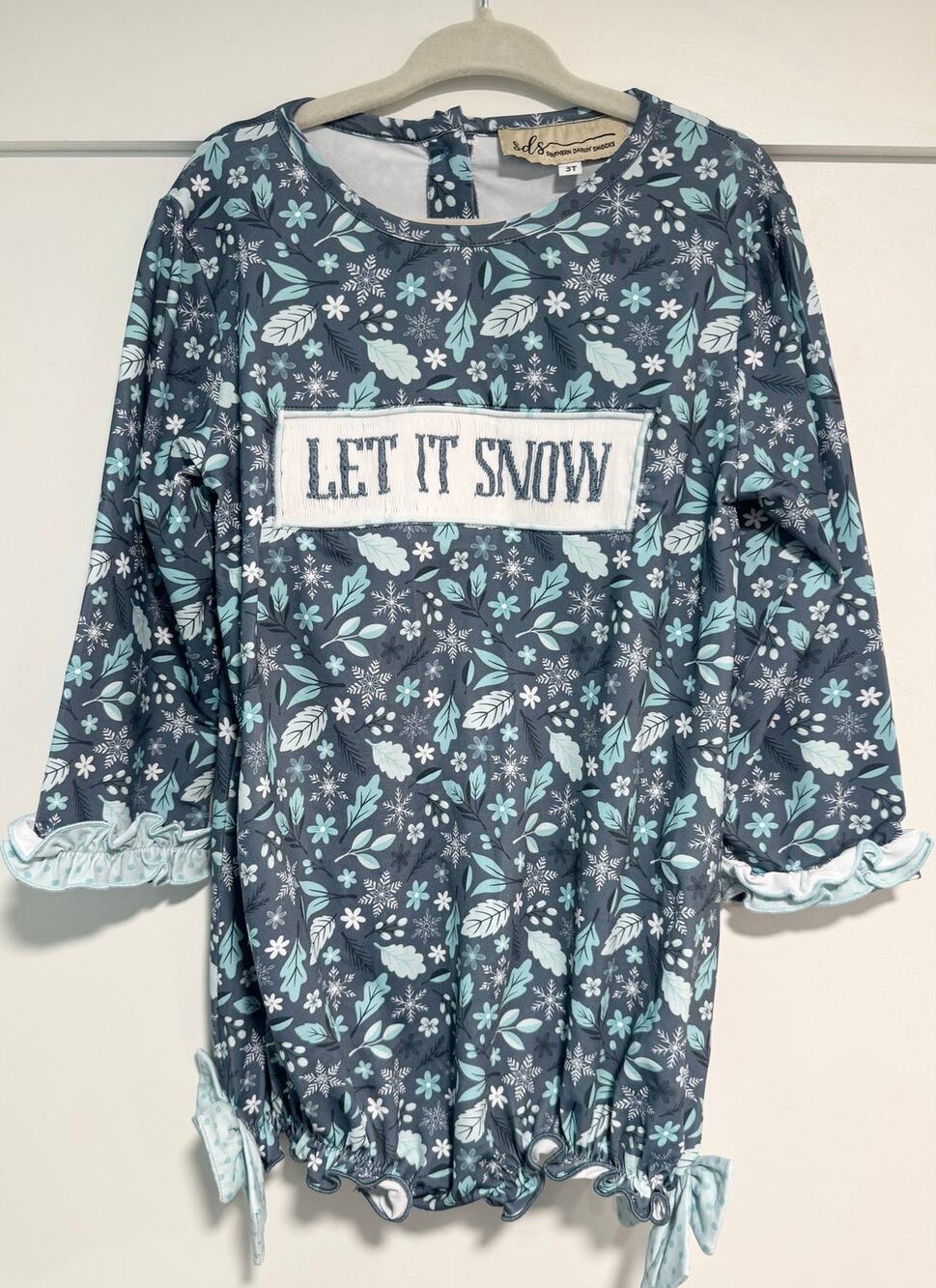 Southern Darlin' Smocks Embroidered Winter Snow Ruffle Bow Jumper Size 3T